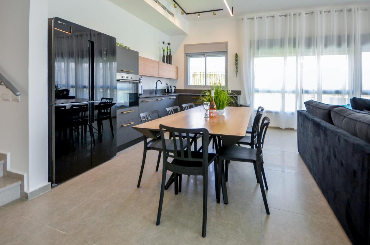 Yalarent Morning Star-Garden With Private Pool Apartman Eilat Kültér fotó